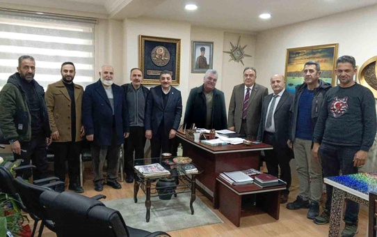 Esnaf Odası Yeni Yönetimi Toplandı