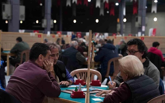 Briç camiasının en prestijli buluşması Denizli'de başladı
