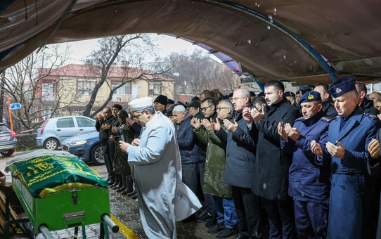 Çanakkale'de vefat eden şehit annesinin cenazesi defnedildi