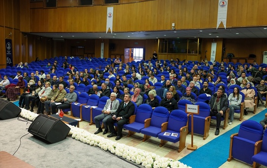 Aşık Veysel OMÜ'de Anıldı