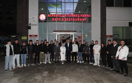 Bafra'da Gençlerle İftar Buluşması