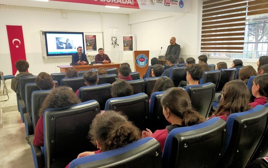 Manisa'da Gençlere Dolandırıcılık Eğitimi