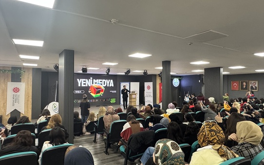 Antalya'da Medya Etiği Kampı Devam Ediyor