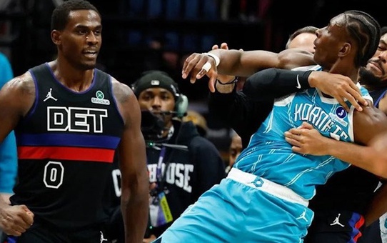 NBA'de Hornets-Pistons maçındaki olaylar sonrası 4 oyuncuya ağır ceza