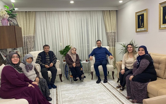 Suluova Kaymakamı Gürçam şehit ailesiyle iftar sofrasında buluştu