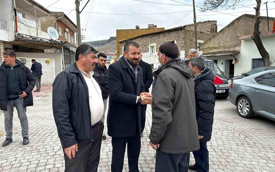 Siyasi parti başkanlarından Adem Şengül'e 'protokol' tepkisi