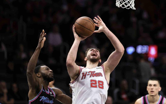 Rockets, Heat'e Yenildi