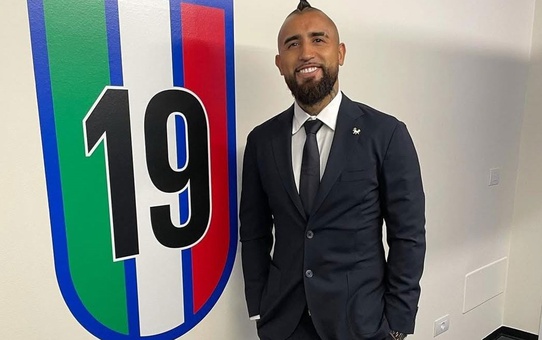 13 yıl geçti ancak unutamamış! Vidal'den Galatasaray itirafı