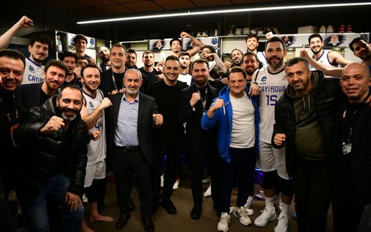 Çayırova Belediyesi evinde OGM Ormanspor'u farklı geçti: 87-61