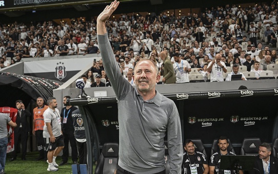 Sergen Yalçın ille de o diyor! İşte Beşiktaş'ın hedefindeki yıldız