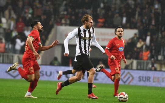 Manisa FK Amedspor'a Yenildi