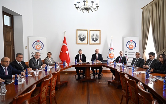 Antalya'da Orman Yangınları İçin Toplantı Düzenlendi