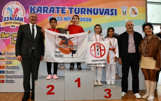Lüleburgaz'da Karate Turnuvası Düzenlendi