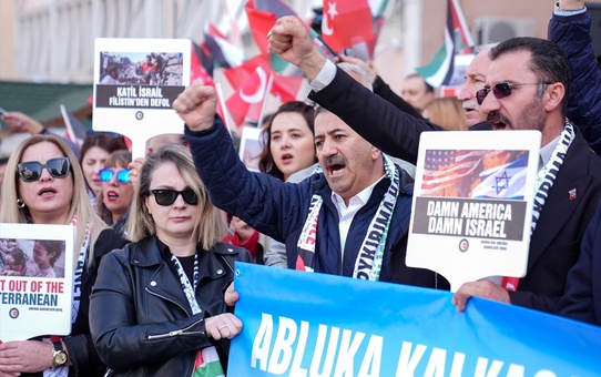 Fatma Zengin, Sumud Filosu için İtalya'ya Uğurlandı