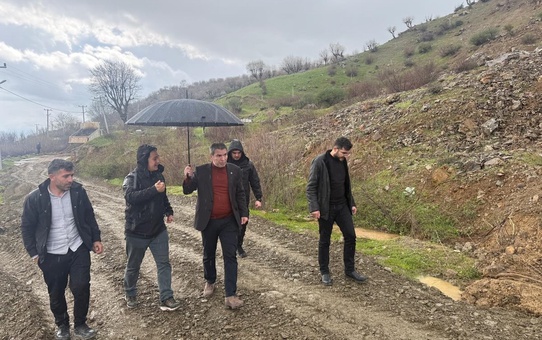 Sason'da Heyelan Sonrası Yol Onarımları Başladı