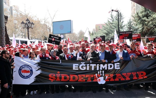 Eğitim-Bir-Sen Genel Sekreteri Yavuz: 'Eğitimciler, şikayet edilen, darbedilen insanlara dönüştürüldü'