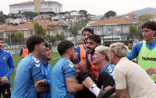 Anıl Taşdemir Futbolu Bıraktı