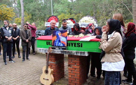 Müzisyen Rıza Tamer Şişman Son Yolculuğuna Uğurlandı