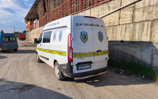 Kardeşinin katilini cezaevinden çıkar çıkmaz vurdu
