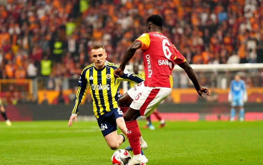 Galatasaray 1-0 Fenerbahçe Derbisi İlk Yarı