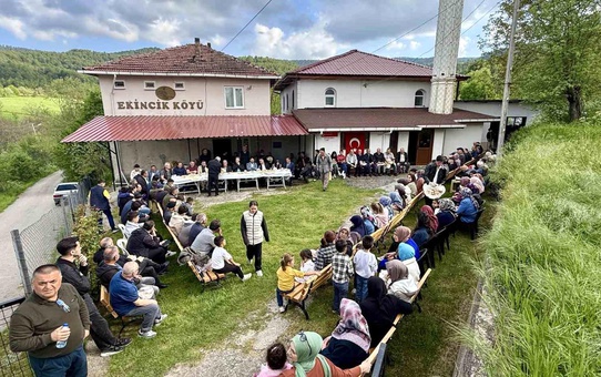 Yüzlerce yıllık bayram geleneği 'ziyrat' Ekincik köyünde yaşatılıyor