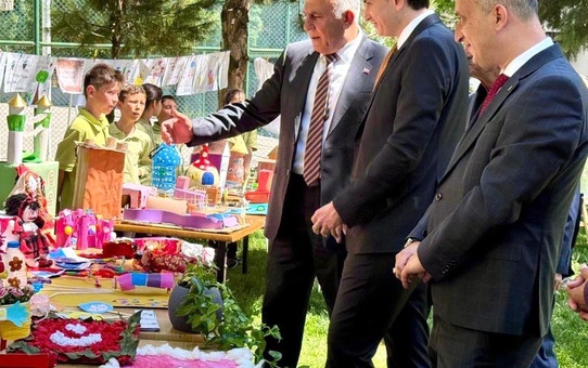 Dereköy'de 'Maarifin Kalbinde' Şenliği Coşkusu