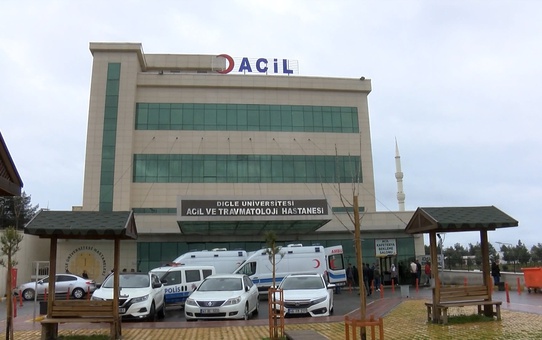 Traktörün Altında Kalan 3 Yaşındaki Çocuk Hayatını Kaybetti