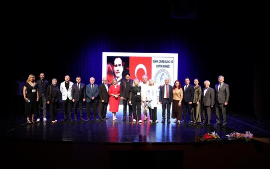 2.Yüzyıl Cumhuriyet Ödülleri sahiplerini buldu