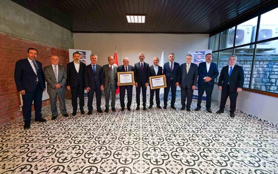 KARDEMİR Onursal Başkanlıkları Verildi