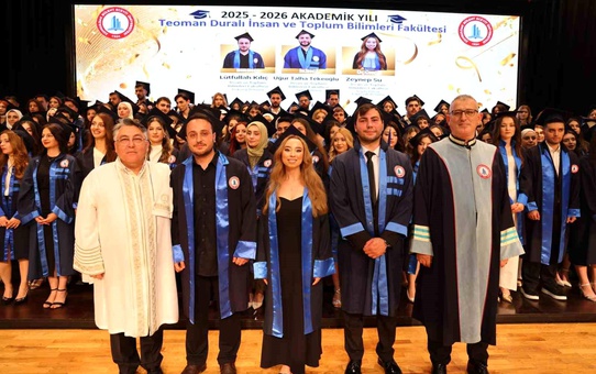 BEUN Teoman Duralı Fakültesi'nden 2025-2026 Mezuniyet Töreni