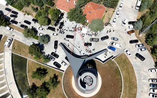 9. Cumhurbaşkanı Süleyman Demirel'in 11'inci yıl anmasına katılımın az olduğu gözlendi