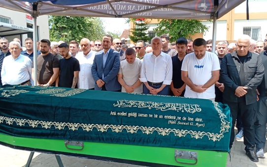 Düzce Belediye Başkanı'nın şoförü kalp kriziyle vefat etti