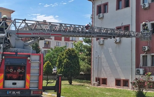 Gelibolu Hastanesinde Deprem ve Yangın Tatbikatı