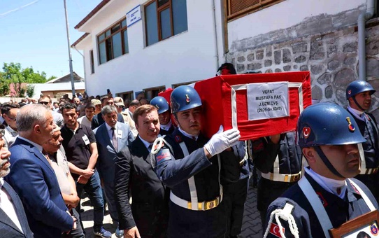 Jandarma Uzman Çavuş Mustafa Pak Memleketinde Defnedildi