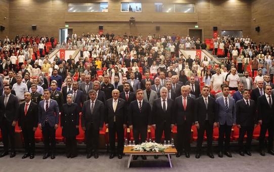 Dijital Dünya ve Gelecek: Sempozyum Yapıldı