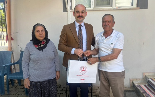 Kaymakam Sungur’dan şehit ailelerine Babalar Günü ziyareti