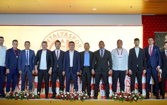 Antalyaspor'un Yeni Yönetimi Belirlendi