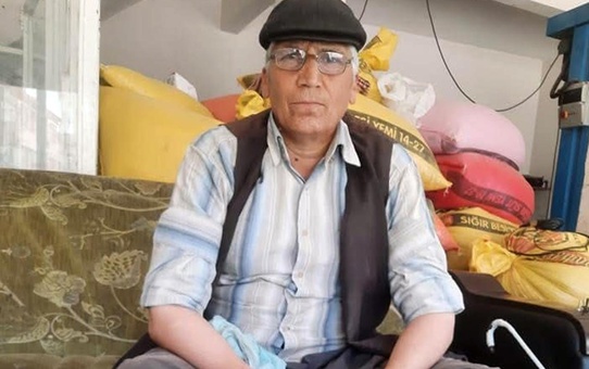 Yalnız yaşayan adam evinin önünde ölü bulundu