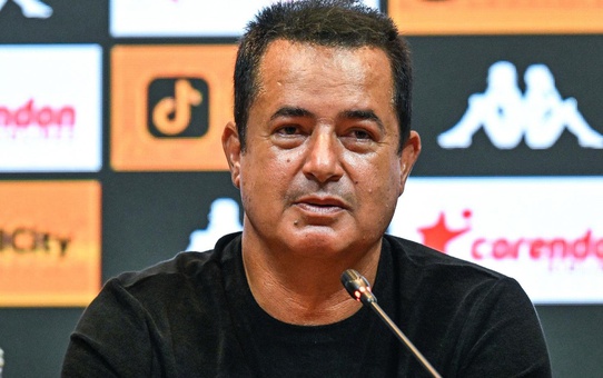 Hull City'de sürpriz! Acun Ilıcalı, Türk yıldıza kampta şans tanıyacak