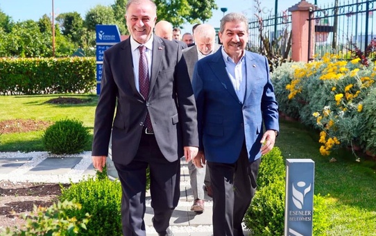 İBB Başkanvekili Nuri Arslan'dan Tevfik Göksu'ya ziyaret