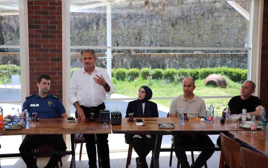 Kaymakamı Şendur'a veda etti