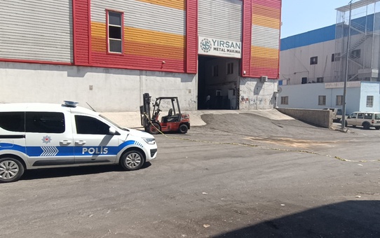 Forklift Kazasında Genç Sürücü Hayatını Kaybetti