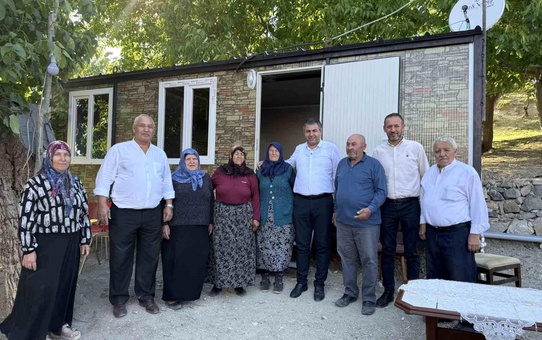 Gediz Belediyesi mağdur vatandaşların yanında