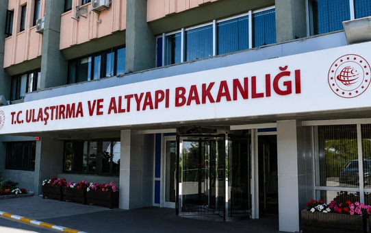 Ulaştırma ve Altyapı Bakan Yardımcılığına Ahmet Hamdi Atalay atandı