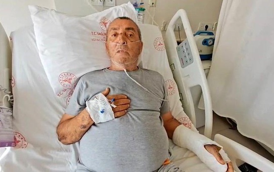Alanya'da Motosiklet Kazası: Yaşlı Adam Ağır Yaralandı