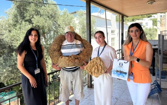 Bodrum'da emektar denizcilere vefa