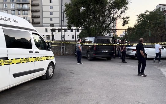Kartal'da metruk gecekonduda kadın cesedi bulundu
