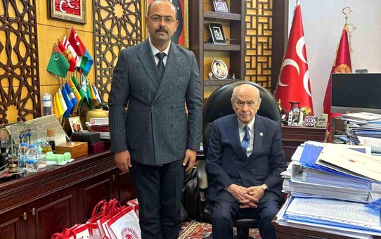 Başkan Kavaklıgil, MHP Genel Başkanı Bahçeli'ye ilçedeki çalışmalarla ilgili bilgi verdi