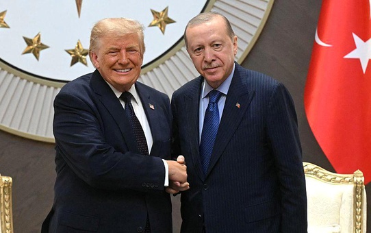 Trump Türkiye'ye geldi, Erdoğan karşıladı