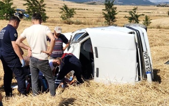 Vezirköprü'de Trafik Kazası: Yaşlı Adam Hayatını Kaybetti